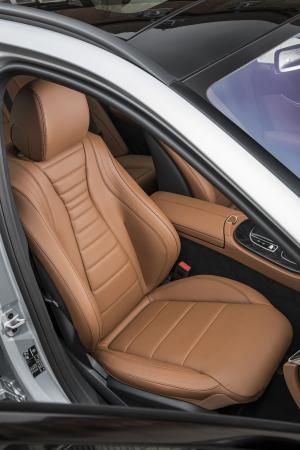 Mercedes-Benz E300 de 4Matic AMG Line Estate 2020 года  (WW)